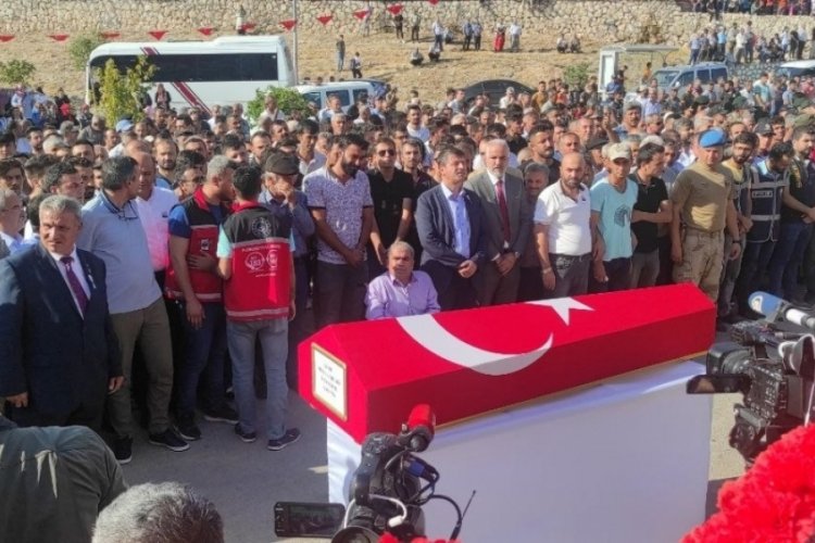 Şehit Uzman Onbaşı Mustafa Demir'in son yolculuğu