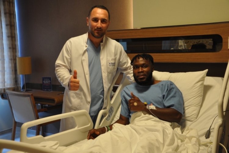Yukatel Kayserispor oyuncusu Joseph Attamah ameliyat oldu