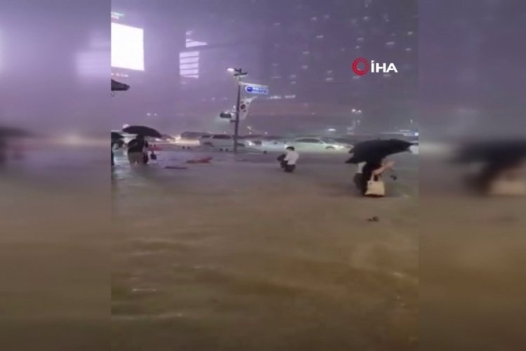 G&uuml;ney Kore'de sel felaketinde &ouml;lenlerin sayısı 11'e y&uuml;kseldi