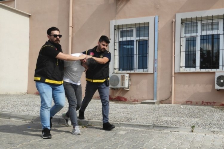Bursa Gemlik'te bir bu&ccedil;uk kilo uyuşturucu yakalandı