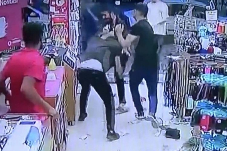 İki kardeş, eniştelerini defalarca bı&ccedil;akladı!