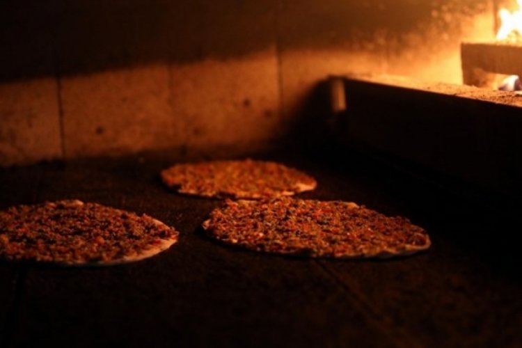Lahmacun tartışması: 15 liraya lahmacun olur mu?