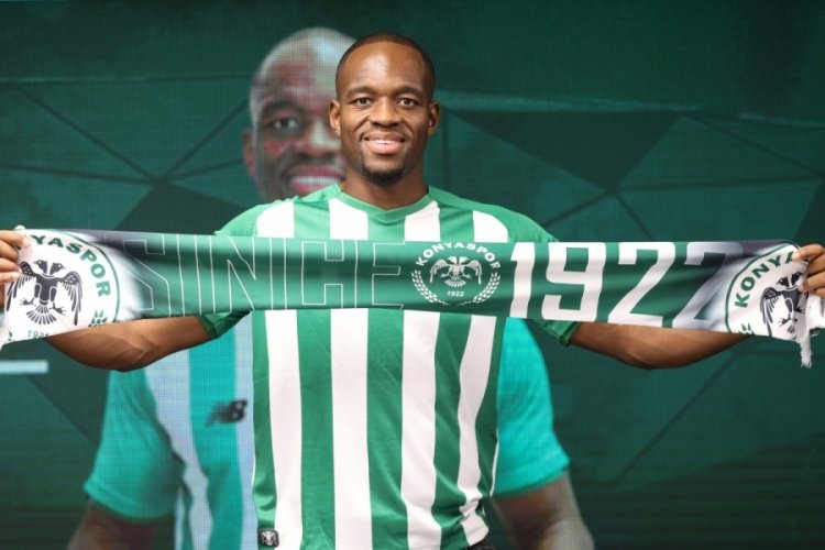 Konyaspor, Uche Ikpeazu'yu kadrosuna kattı