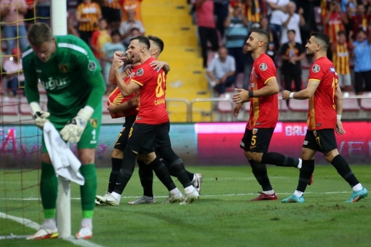Kayserispor tek golle İstanbulspor'u ge&ccedil;ti