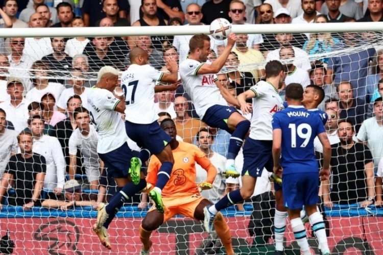 Londra derbisinde 4 gol var, kazanan yok!