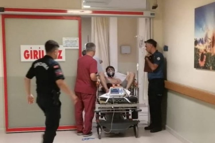 Bursa'da İnşaatta duş sırası kavgası: 1'i ağır 6 yaralı