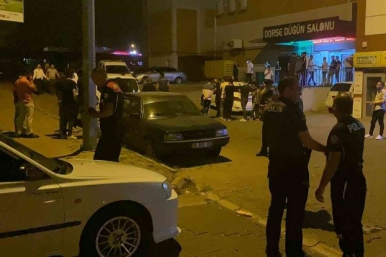 D&uuml;ğ&uuml;nde tarafların kavgası karakolda son buldu!