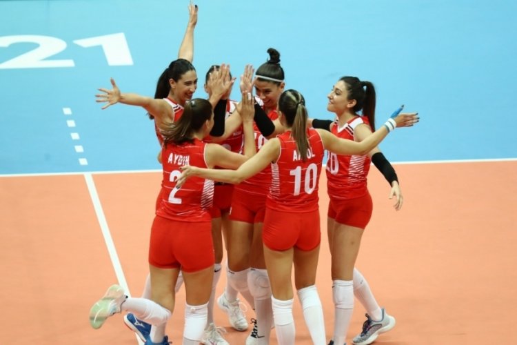 A Mili Kadın Voleybol Takımı, İslami Dayanışma Oyunları'nda finalde
