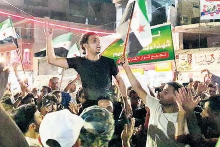 Bayrağa saldıran 15 kişi g&ouml;zaltına alındı
