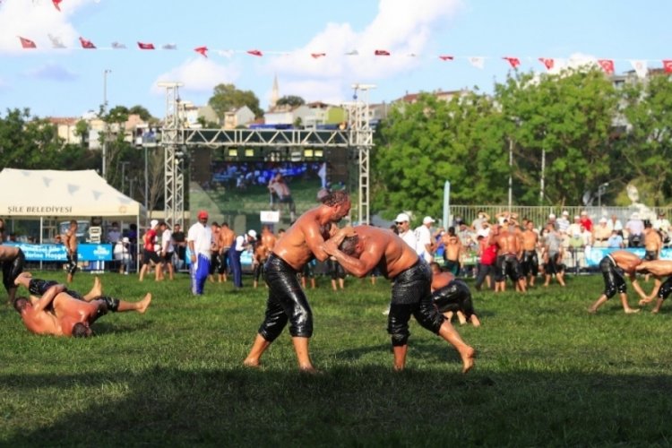 Geleneksel Şile Yağlı G&uuml;reşleri başlıyor