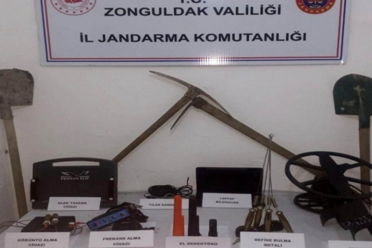 Ka&ccedil;ak kazı yapan 7 ş&uuml;pheliye su&ccedil;&uuml;st&uuml;