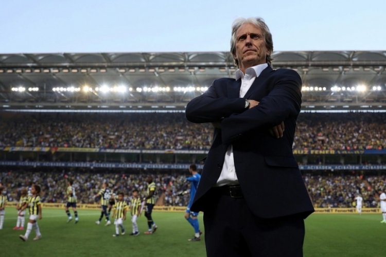 Jorge Jesus "Rakibimiz Fenerbah&ccedil;e forvetlerini durduramadı"