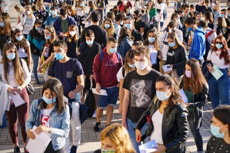 Sağlık Bakanlığı haftalık Kovid-19 verilerini a&ccedil;ıkladı