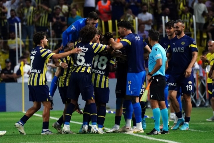 3 takım Avrupa kupasında avantaj i&ccedil;in sahaya &ccedil;ıkacak
