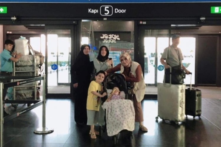 Bursalı SMA hastası Eda, tedavi i&ccedil;in Dubai'ye gitti