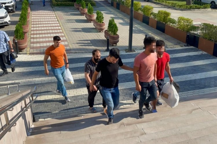 Bursa'da &ccedil;ıkan duş kavgasında 9 şahıs serbest bırakıldı