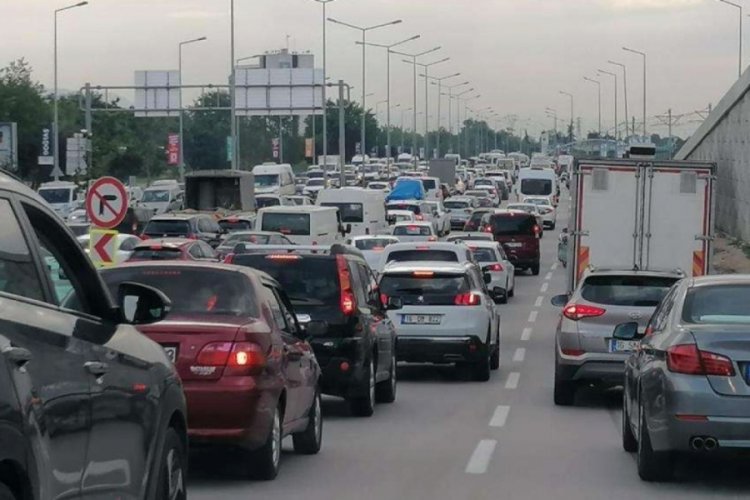 Bursalılar dikkat! Trafiğe 'raylı sistem' ayarı