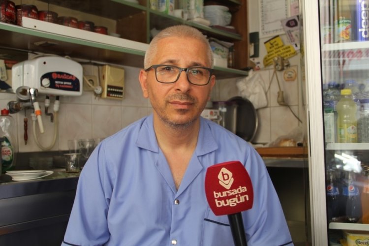 17 Ağustos Depremi'nde enkaz altında kalan vatandaş o geceyi anlattı... (&Ouml;ZEL HABER)