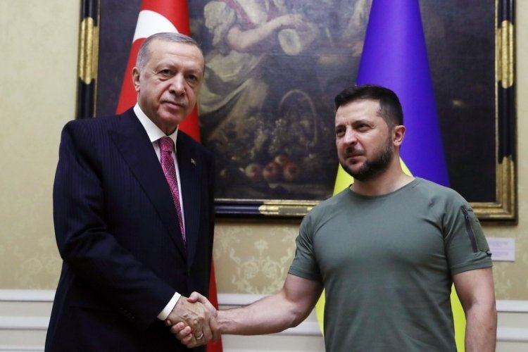 Cumhurbaşkanı Erdoğan ve Zelenski g&ouml;r&uuml;şmesi başladı