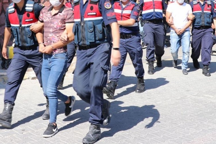 Uyuşturucu operasyonunda 27 ş&uuml;pheli g&ouml;zaltına alındı