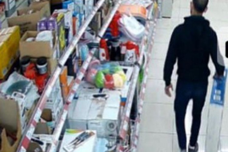 Zincir marketleri hedef alan hırsız polisten ka&ccedil;amadı