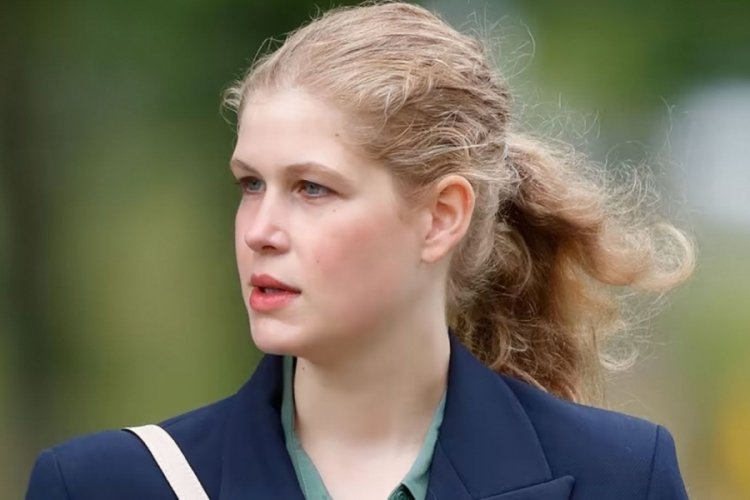 Krali&ccedil;e Elizabeth'in torununun yaptığı iş herkesi şoke etti