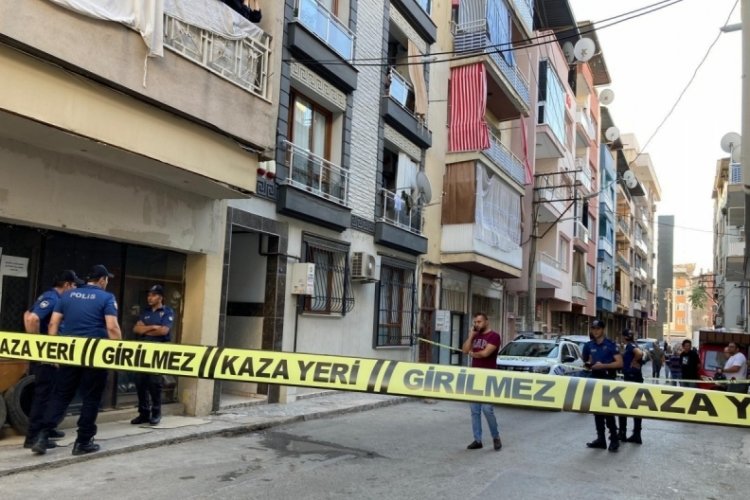 Balkondan girerek katliam yapan katil damat: Boşanma davası a&ccedil;tığı i&ccedil;in &ouml;ld&uuml;rd&uuml;m