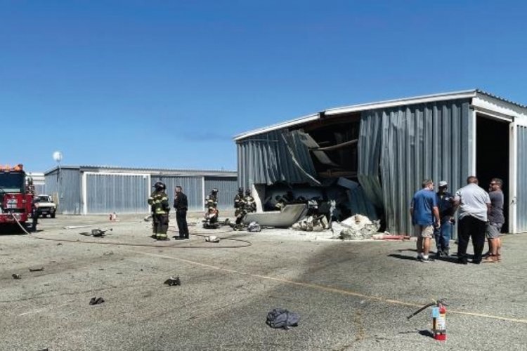 ABD'nin California eyaletinde 2 u&ccedil;ak havada &ccedil;arpıştı