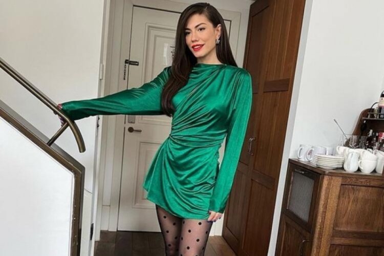 Demet &Ouml;zdemir'in kombinin fiyatı belli oldu
