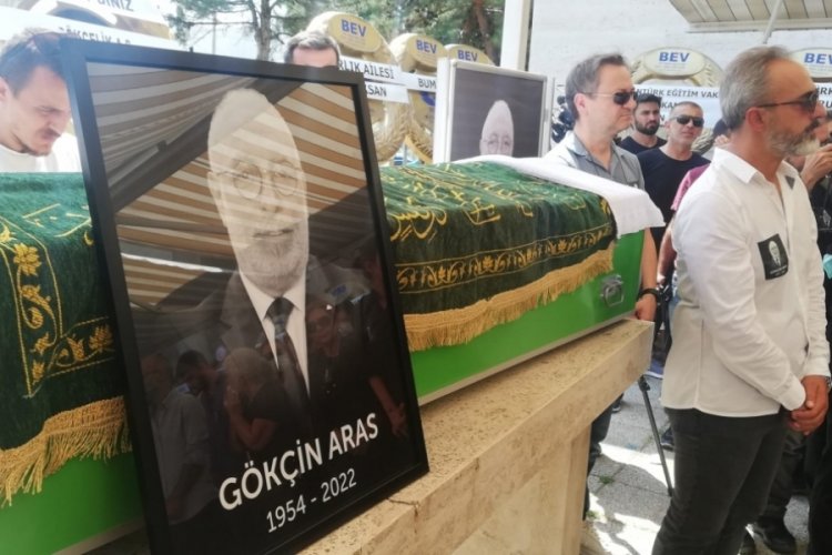 G&ouml;k&ccedil;in Aras son yolculuğuna uğurlandı