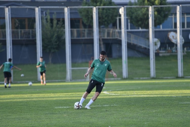 Bursaspor'da yeni sezon hazırlıkları devam ediyor
