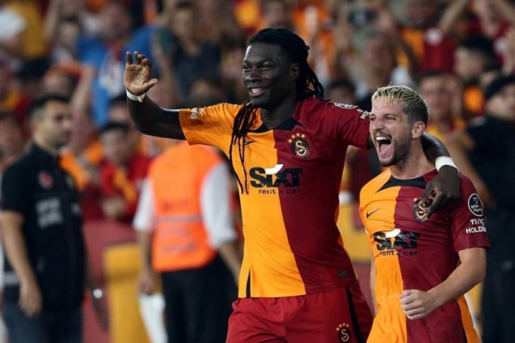 Bafetimbi Gomis yine oyuna sonradan girdi, yine gol&uuml;n&uuml; attı!