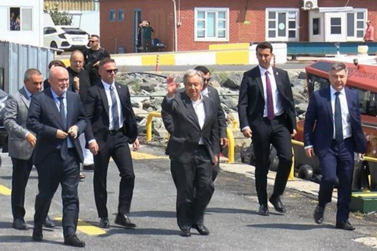 Tahıl gemisindeki incelemelere BM Genel Sekreteri Guterres da katıldı