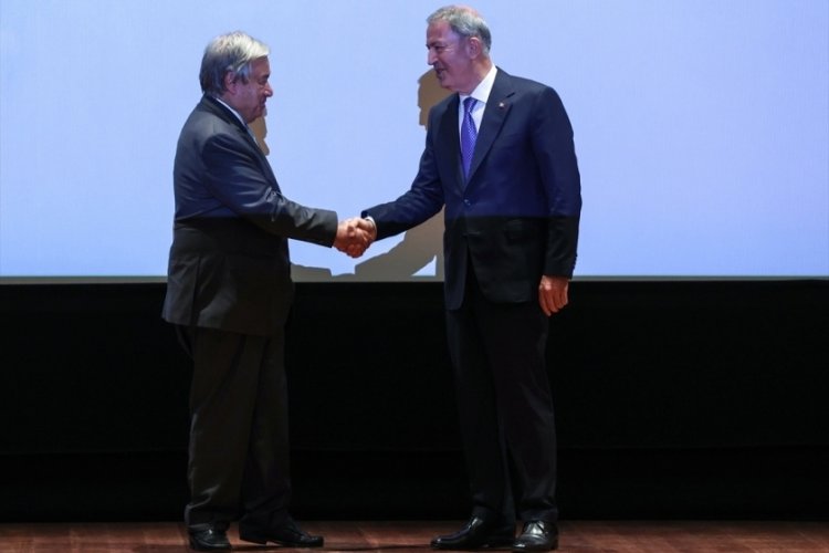 BM Genel Sekreteri Guterres ve Bakan Hulusi Akar ortak basın toplantısı d&uuml;zenledi