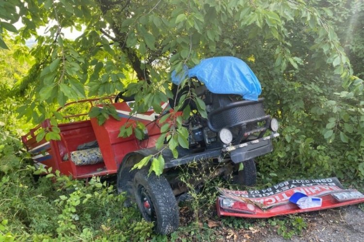 Zonguldak'ta tarım aracı kaza yaptı: 1 &ouml;l&uuml;, 1 yaralı