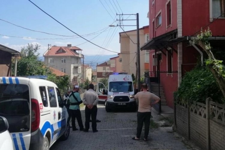 Kocaeli'de kendisinden haber alınamayan yaşlı adam, evinde &ouml;l&uuml; bulundu