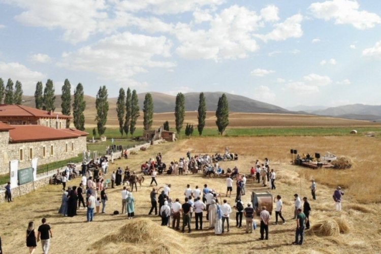 Bayburt'ta Harman festivali