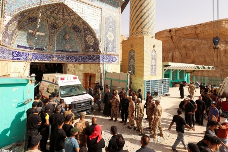 Irak'ta t&uuml;rbe &ccedil;&ouml;kt&uuml;: &Ouml;l&uuml; ve yaralılar var