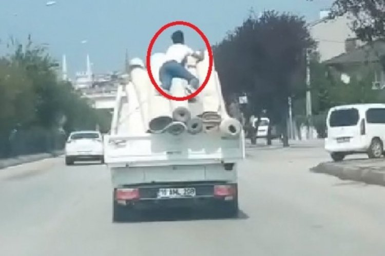 Bursa'da g&ouml;renleri şoke eden yolculuk