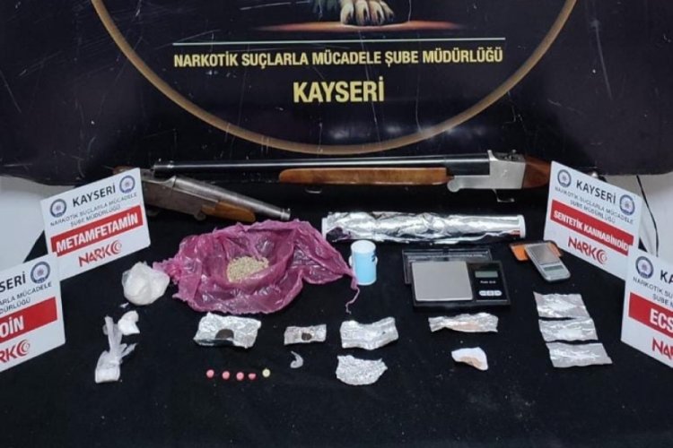 Kayseri'de zehir tacirlerine darbe