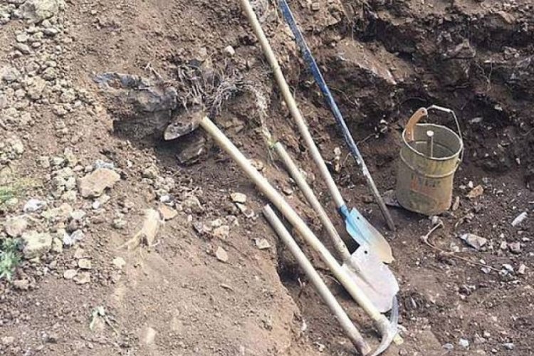 Kırklareli'nde ka&ccedil;ak kazı yapan 6 kişi yakalandı