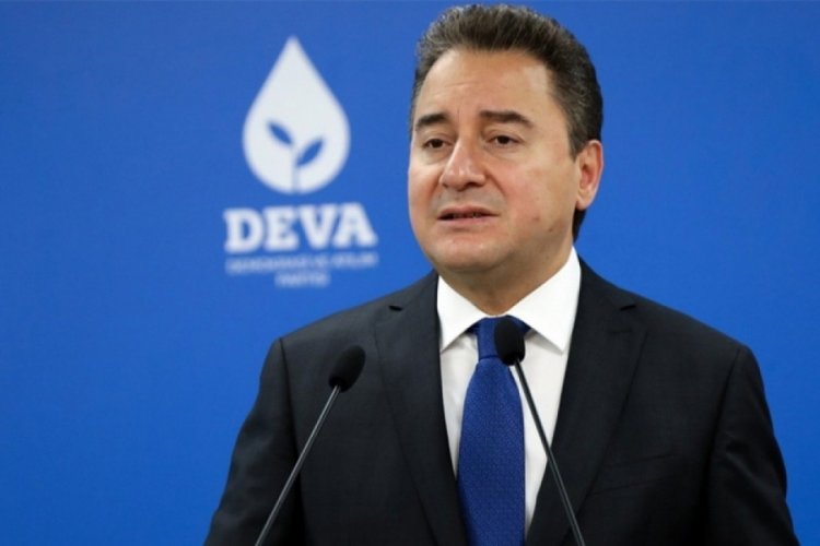 Ali Babacan: AK Parti'ye veda, T&uuml;rkiye'ye DEVA