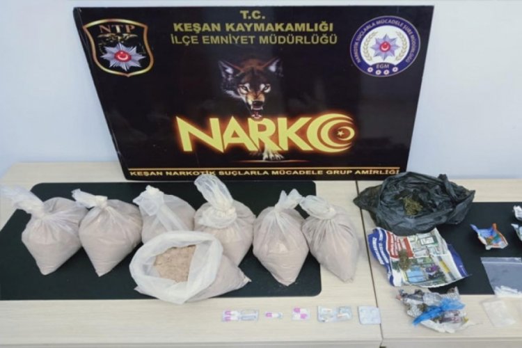 Edirne'deki uyuşturucu operasyonunda 2  kişi g&ouml;zaltına alındı