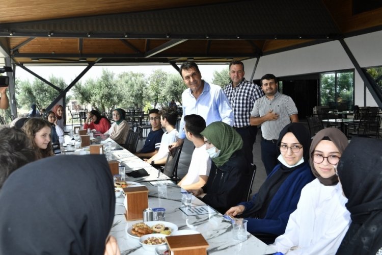 Bursa Osmangazi Belediyesi &uuml;niversite kazandırıyor