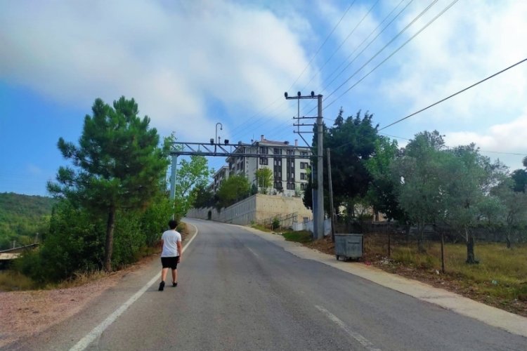 &Ouml;l&uuml;mle burun buruna yolculuk
