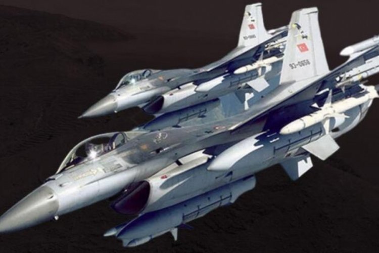 Yunanistan'dan T&uuml;rk F-16'larına taciz