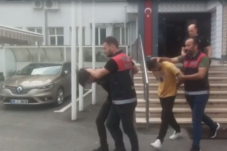 Bursa'da camiden televizyon &ccedil;alan 2 şahıs adliyeye sevk edildi