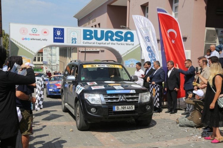 Tuna'dan Orhun'a İpek Yolu Rallisi ekipleri Bursa'da