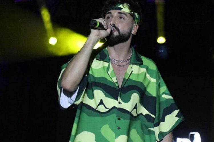 Sefo, Sakarya'da 50 bin kişiye konser verdi