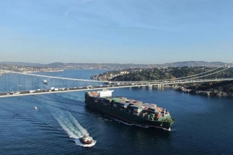Boğazlardan ge&ccedil;iş &uuml;creti 5 kat artırıldı!
